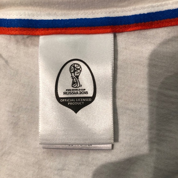 New FIFA 2018 Adidas Licensed Product T-Shirt XS - Picture 5 of 6